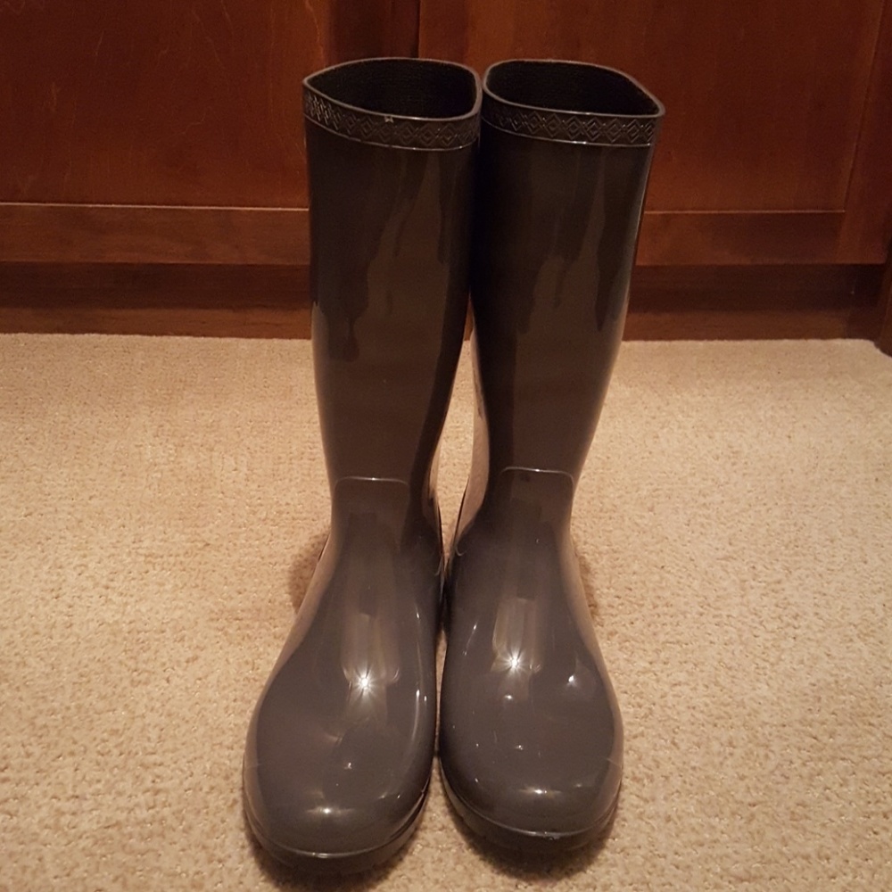 UGG Rain Boots